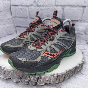 Saucony Excursion TR8 Women's Sz 8 Trail Shoes Sneakers Gray Pink Green S15203-2